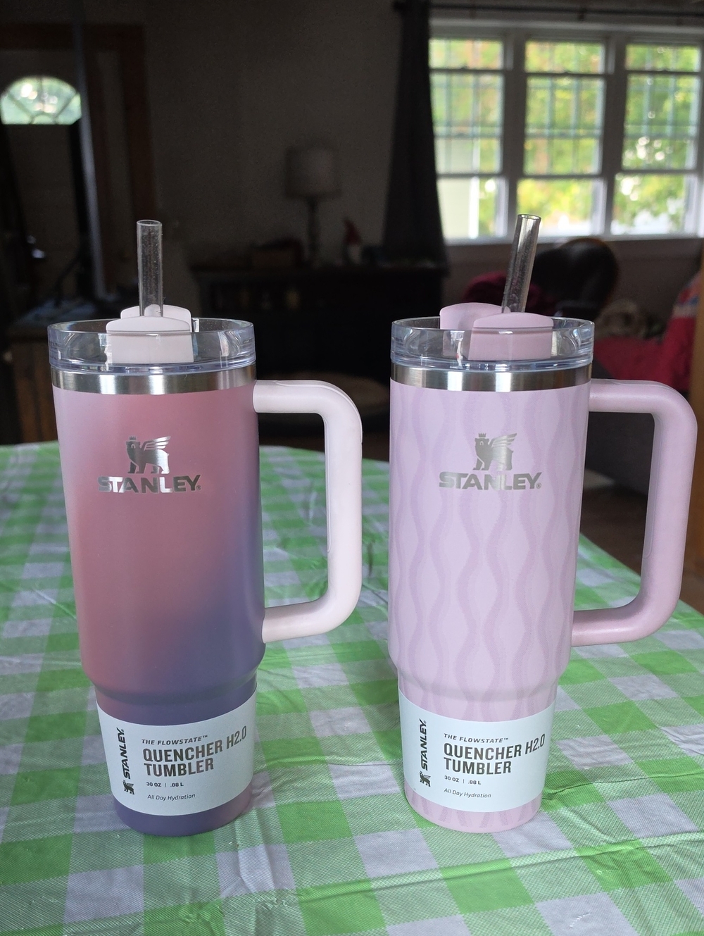 2 30 oz Stanley Quencher H2.0 Tumblers - Dawn Spiral & Dawn Drift